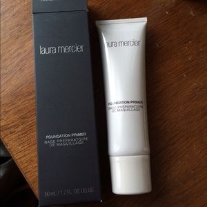 Laura Mercier Foundation Primer